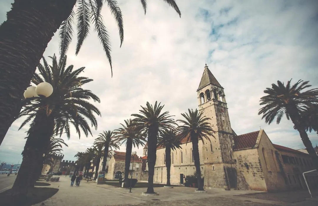 Villa Luna Trogir-1