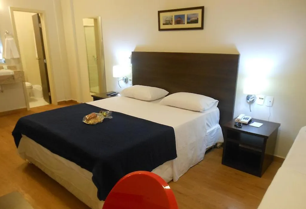 Oyo Ecosuites Hotel Manaus-1