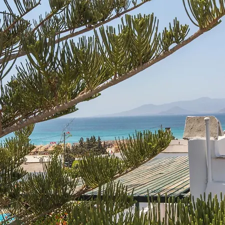 Golden Coast Naxos-3