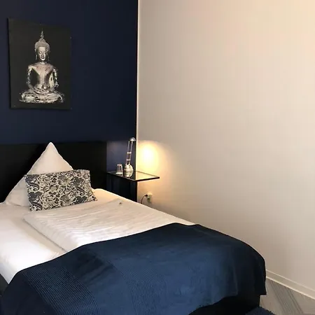 Bensons Hotel-2