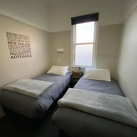 Hokitika Pioneer Hotel-2