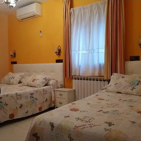 Hostal Don Jaime I y II-2