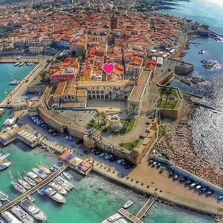 Alghero Old Town Apartment-2