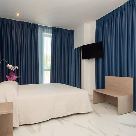 Hotel Marconi Express-2