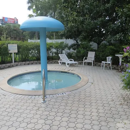 Ramada Downtown Orlando-2