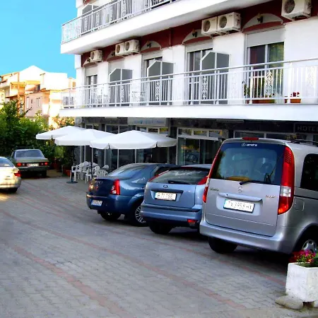 Hotel Triada-3