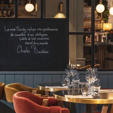Love Hotel Avec Nuit Insolite Au Dandy Et Jacuzzi Privatise (Adults Only)-2