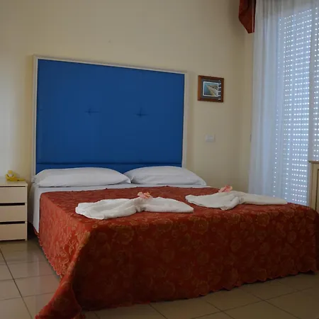 Hotel Carolin-2