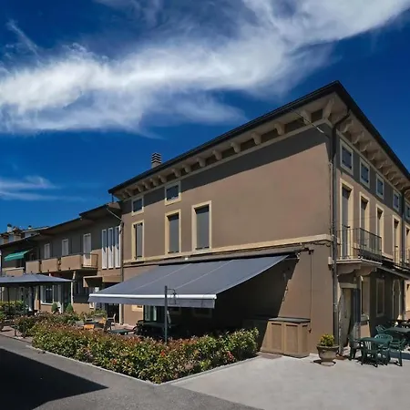 Hotel Gelmini-3