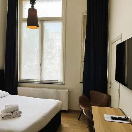 Hotel Le Parisien-2