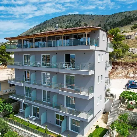Angel Saranda Palace-2