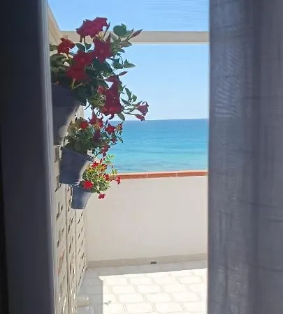 B&B Miramare-3