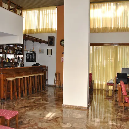 Yiorgos Hotel-3