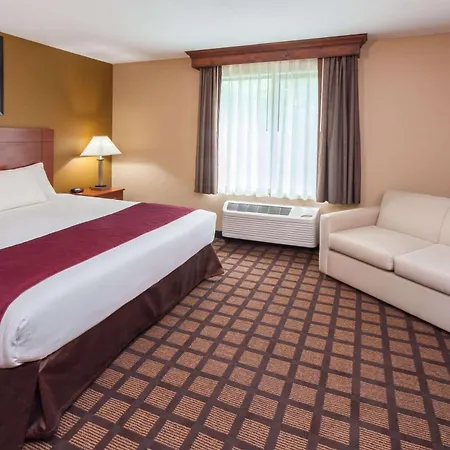 Baymont By Wyndham New Buffalo-2