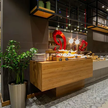 Ibis Al Barsha-3