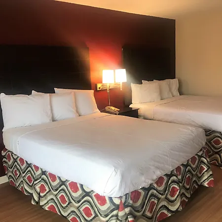 Red Roof Inn & Suites San Angelo-3