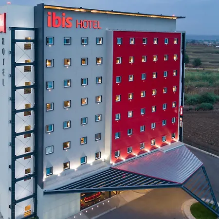 Ibis Irapuato-2