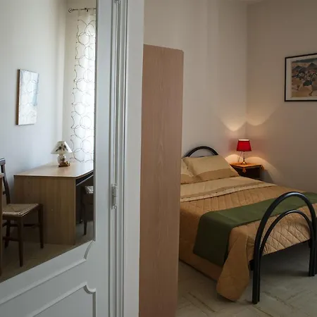 B&B Dei Filosofi Bed And Breakfast-3