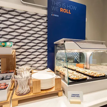 Holiday Inn Express Alpharetta - Roswell By Ihg-2