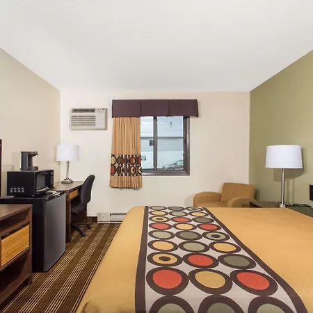 Super 8 By Wyndham Eau Claire I-94-3