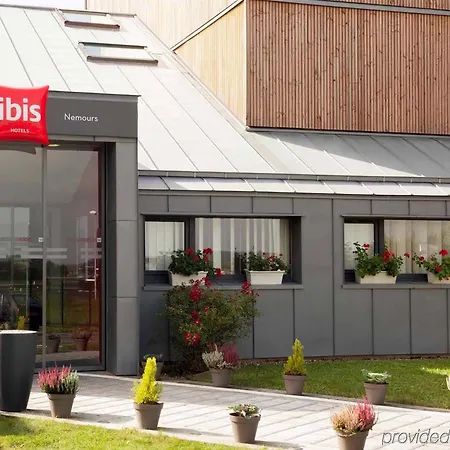 Ibis Nemours-3