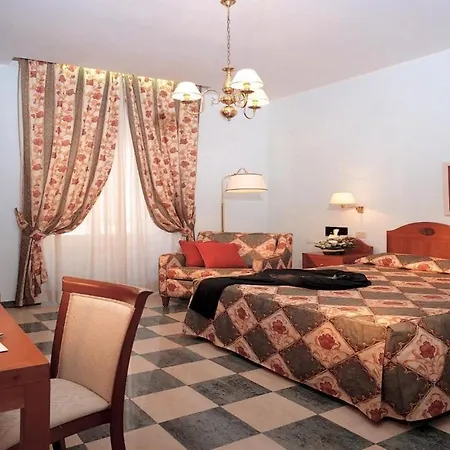 Hotel Aberdeen-2
