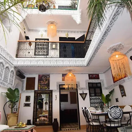 Riad Vis Ta Vie-2