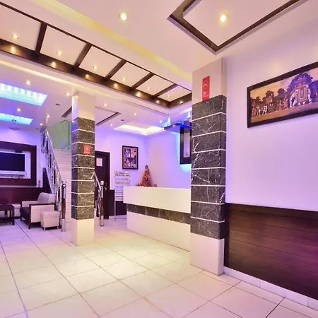 Hotel Sai International-3