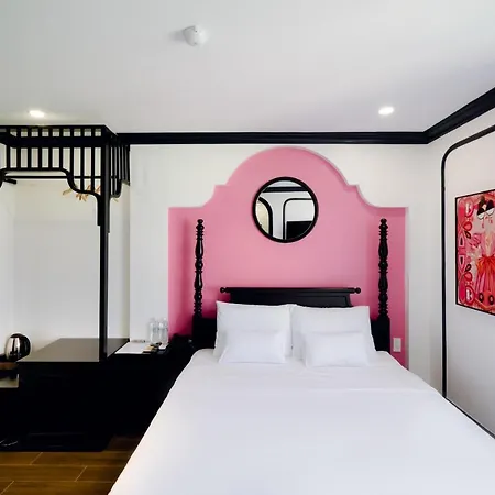 The Fancy House-2