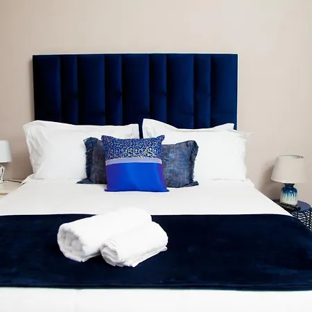 Cozy Blue Guesthouse-2