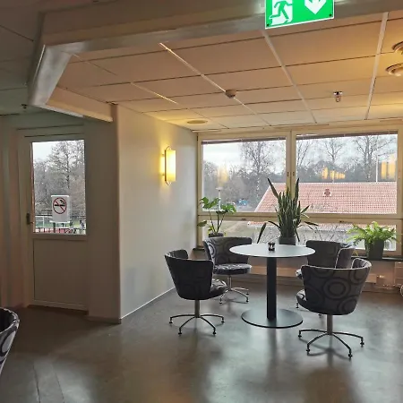 Broholm Bed&Breakfast-3