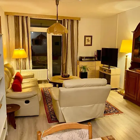 Kurhaus Apartment King Size Bett 180x200-2