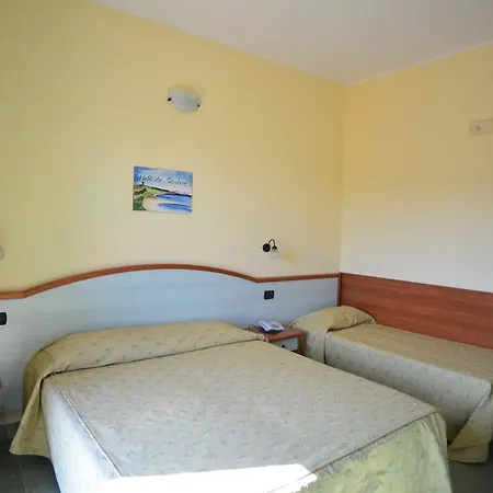 Hotel La Scogliera-2
