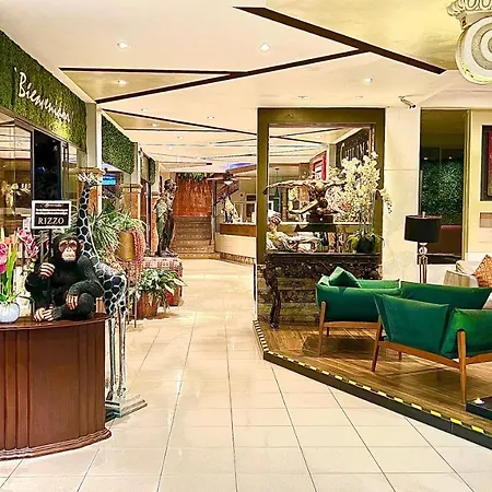 Rizzo Plaza Hotel-3