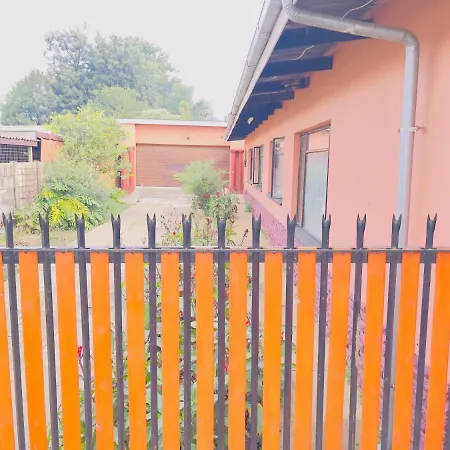 Galaxy Guest House Pretoria-2