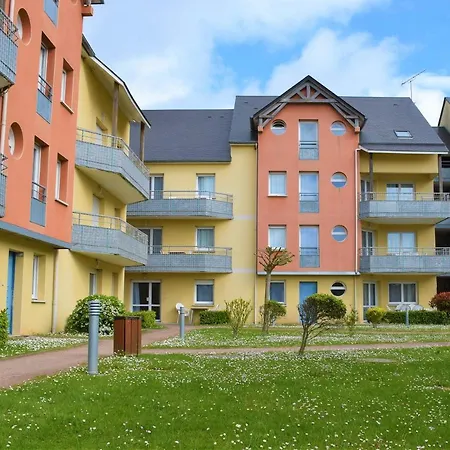 Adonis Grandcamp - Résidence Les Isles De Sola-2