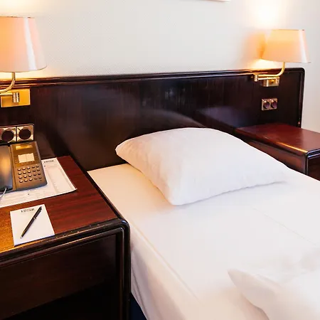 Hotel Excelsior - Central Station-3