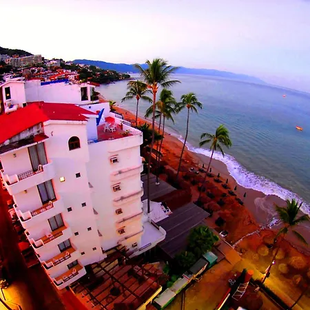 Emperador Vallarta Beachfront Hotel And Suites-2