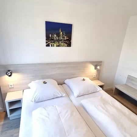 Adler Hotel Frankfurt-2