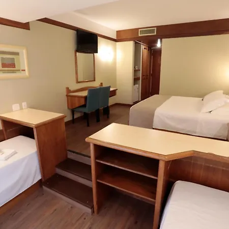 Tri Hotel-2