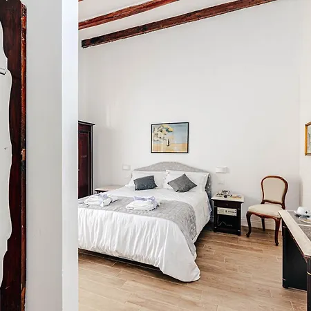 Giulio Cesare 14, Residence-3