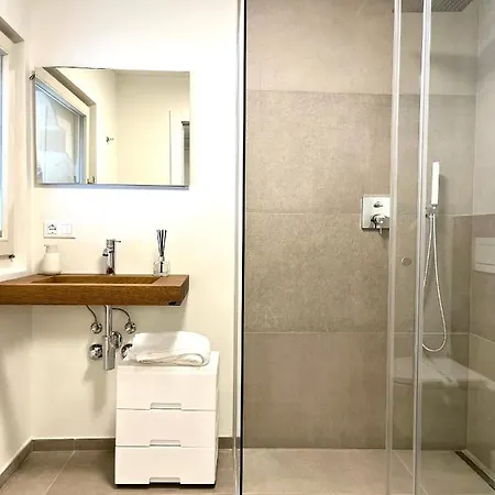 Streiter Rooms-3