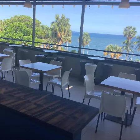 Hotel Blue Malecon-2
