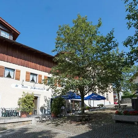 Landhotel Zum Jägerstöckl-3
