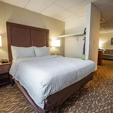 Christopher Inn And Suites-3