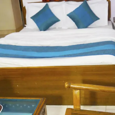 Hotel Hrs - New Delhi Railway Station-2