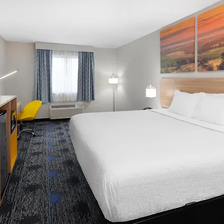 Days Inn By Wyndham Wooster-2