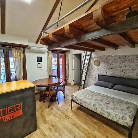 Regis B&B Camere centro storico-2