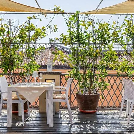 Spagna Dream Suites-3