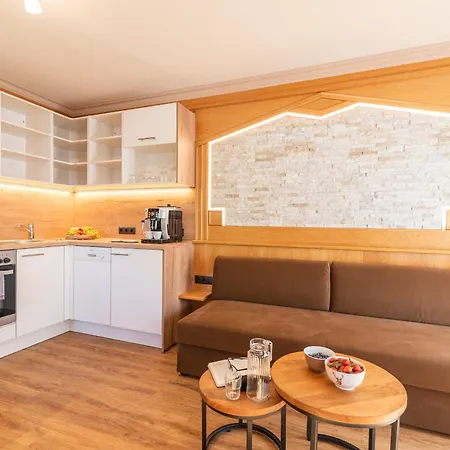 Hotel Garni Apart Tina-2